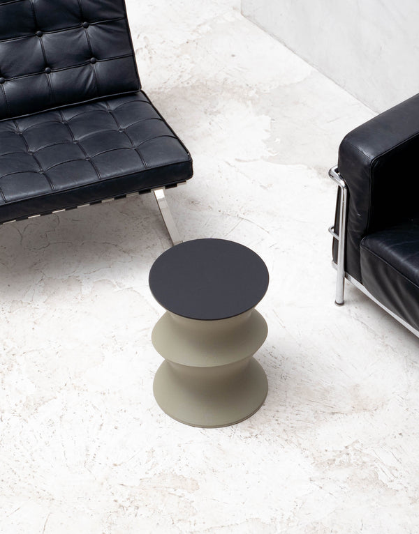 Hornet - Beistelltisch